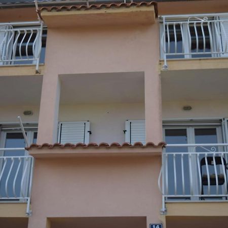Apartments Marta Кастель-Нови Экстерьер фото